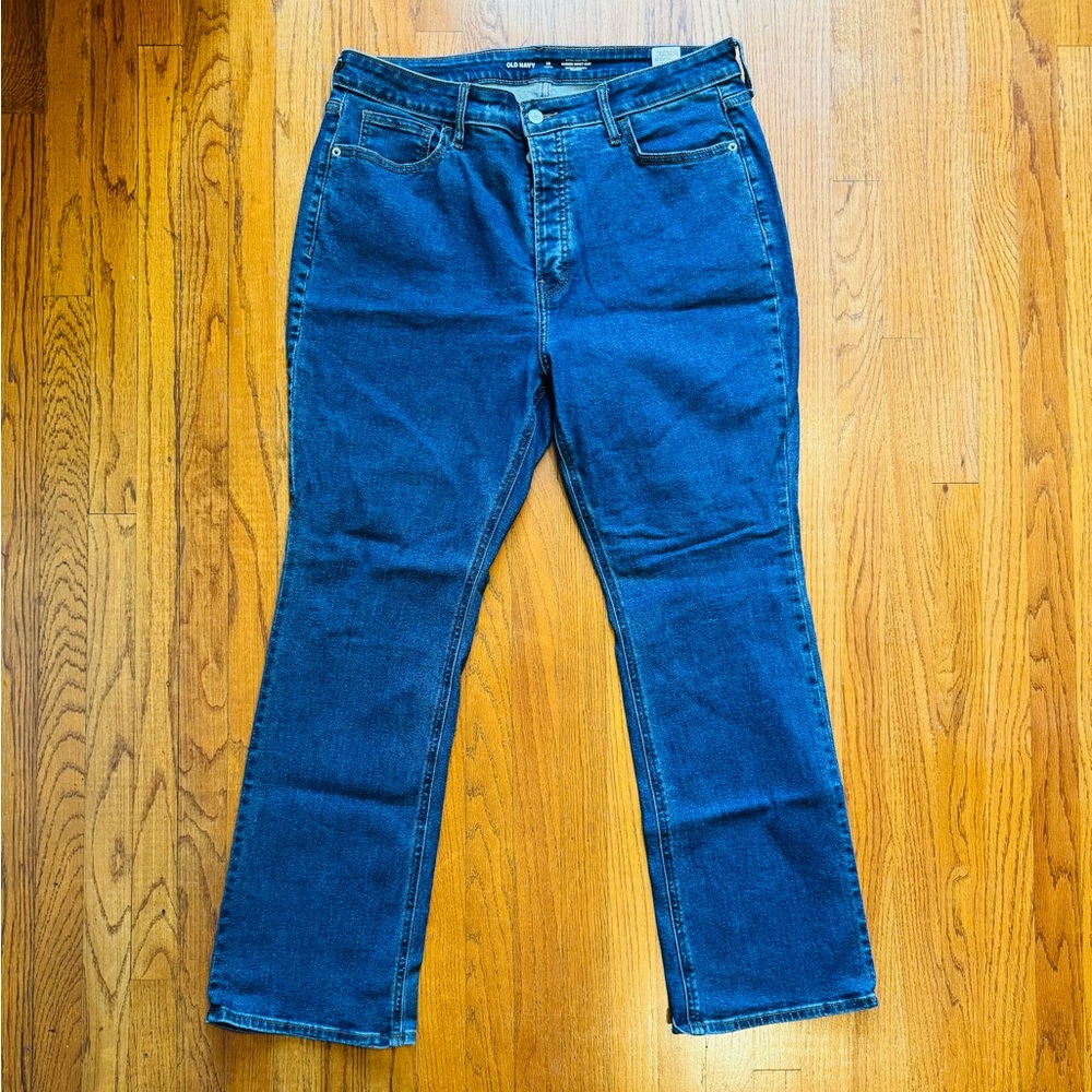 Old Navy Boot Leg Women's Jeans - 14P